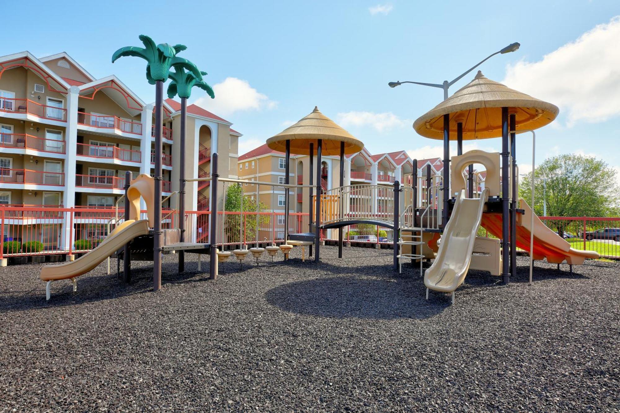 Grand Crowne Resort Бренсън Екстериор снимка